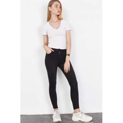 Kadın Siyah Eskitme Efektli Skinny Jeans