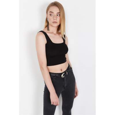 Kadın Siyah Kalın Askılı Triko Crop Top